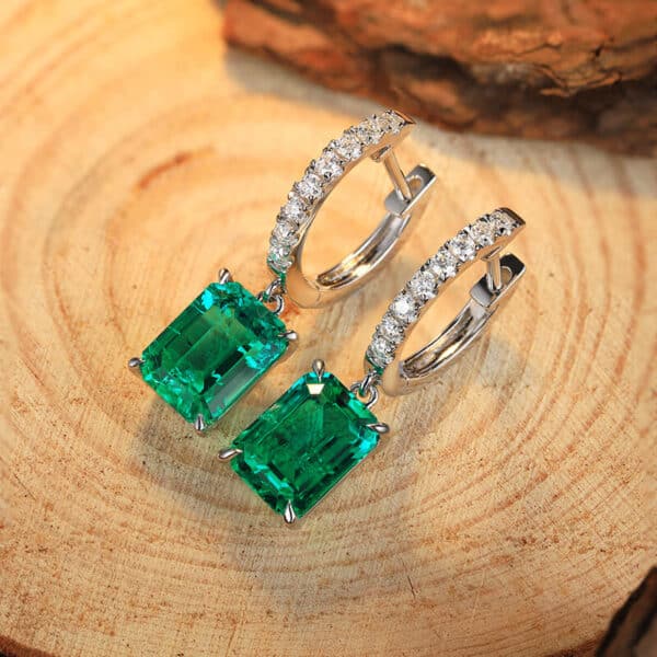 custom gold jewelry