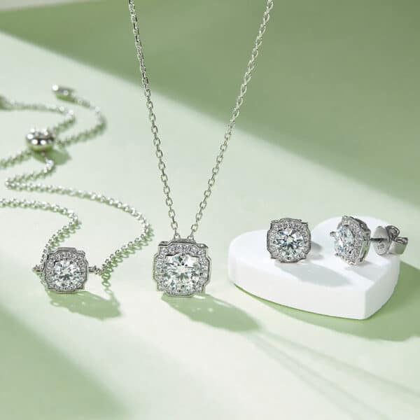 custom silver jewelry